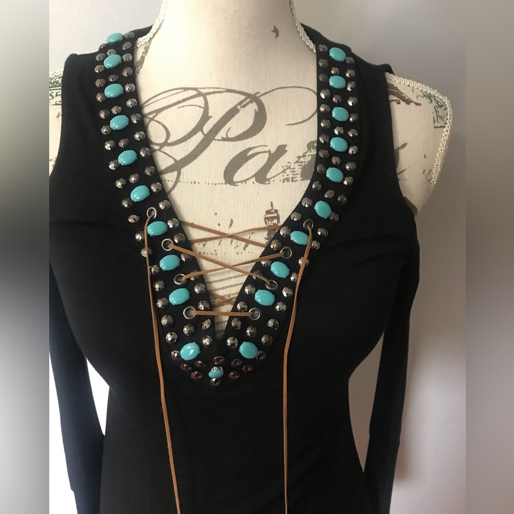 Boston Proper cold shoulder knit top